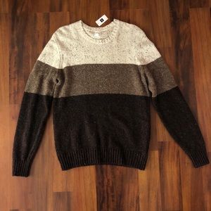 Gap colorblock sweater